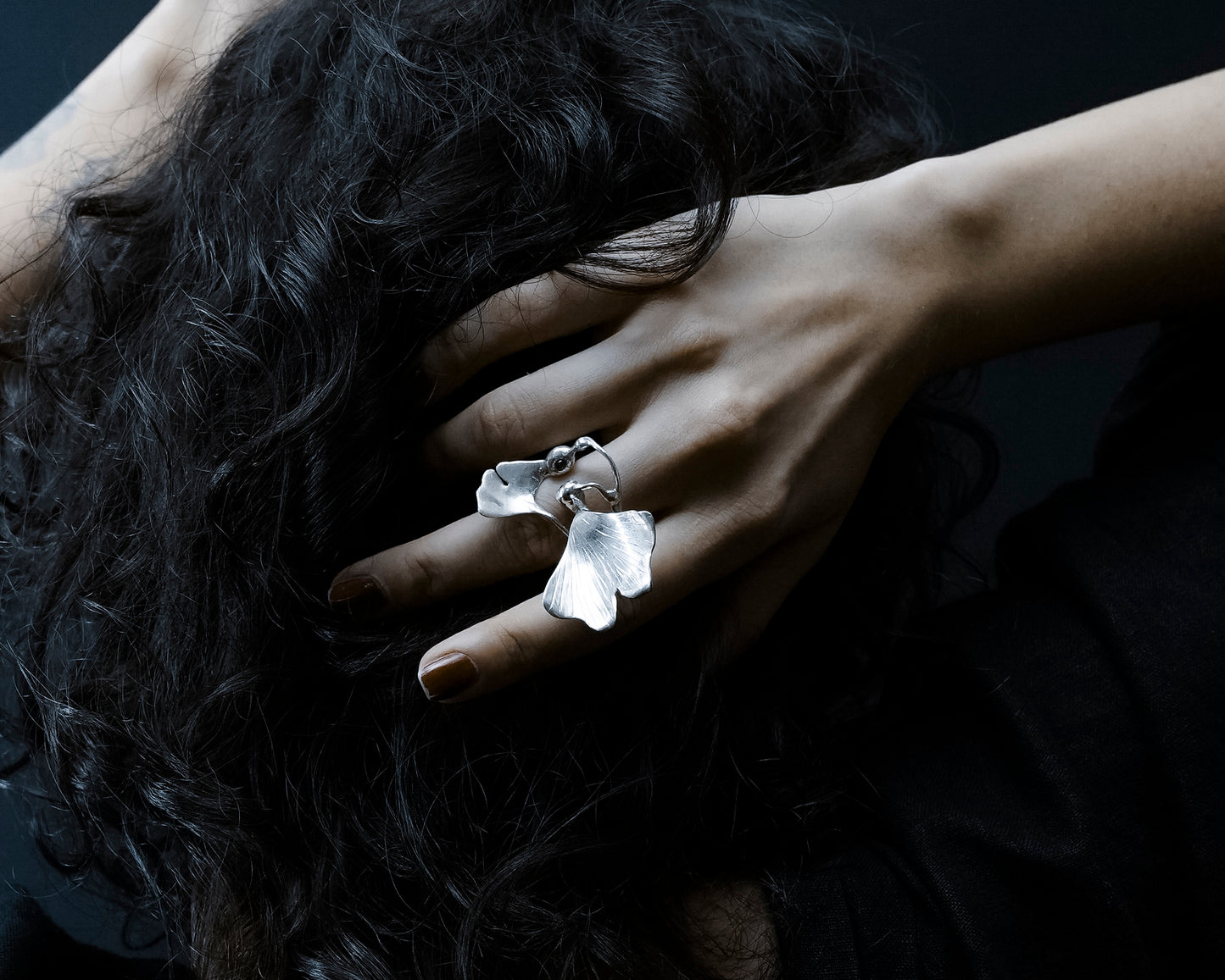 Amorphous Ginkgo Ring with Garnets
