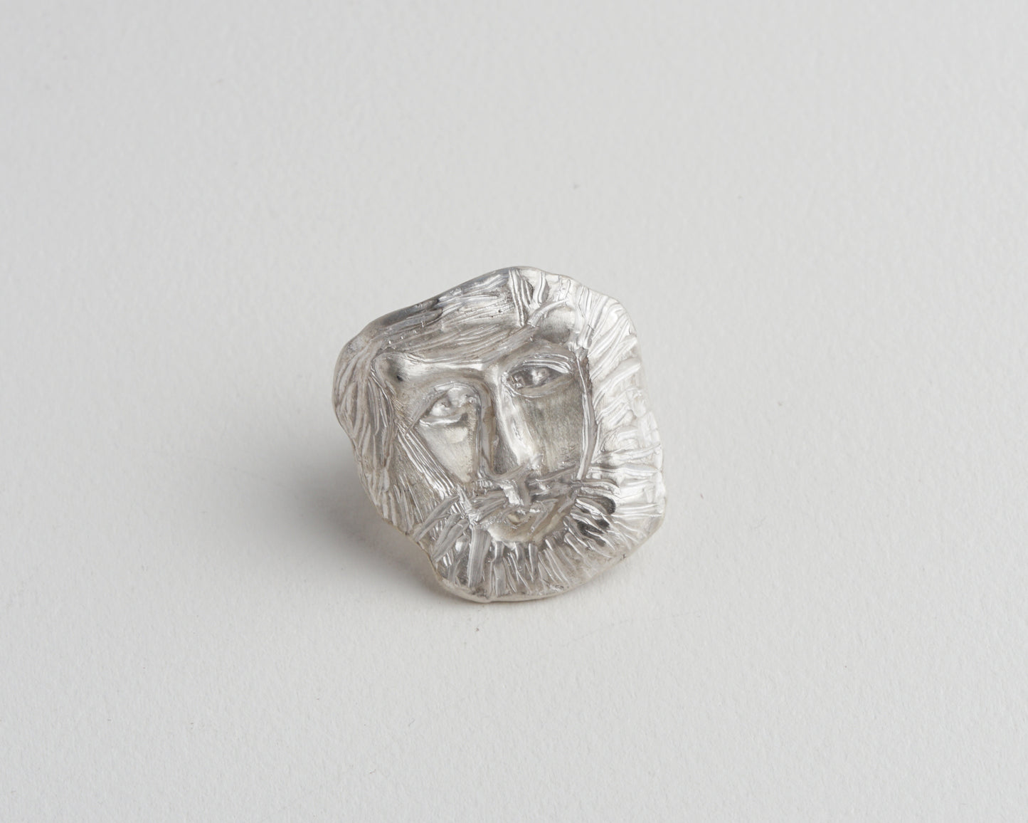 Naive Lion Ring