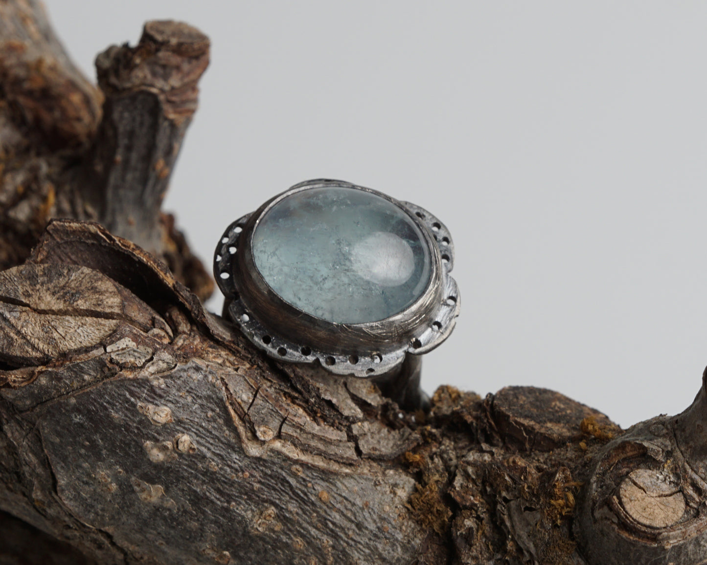 Mist-Bound Aquamarine Silver Ring