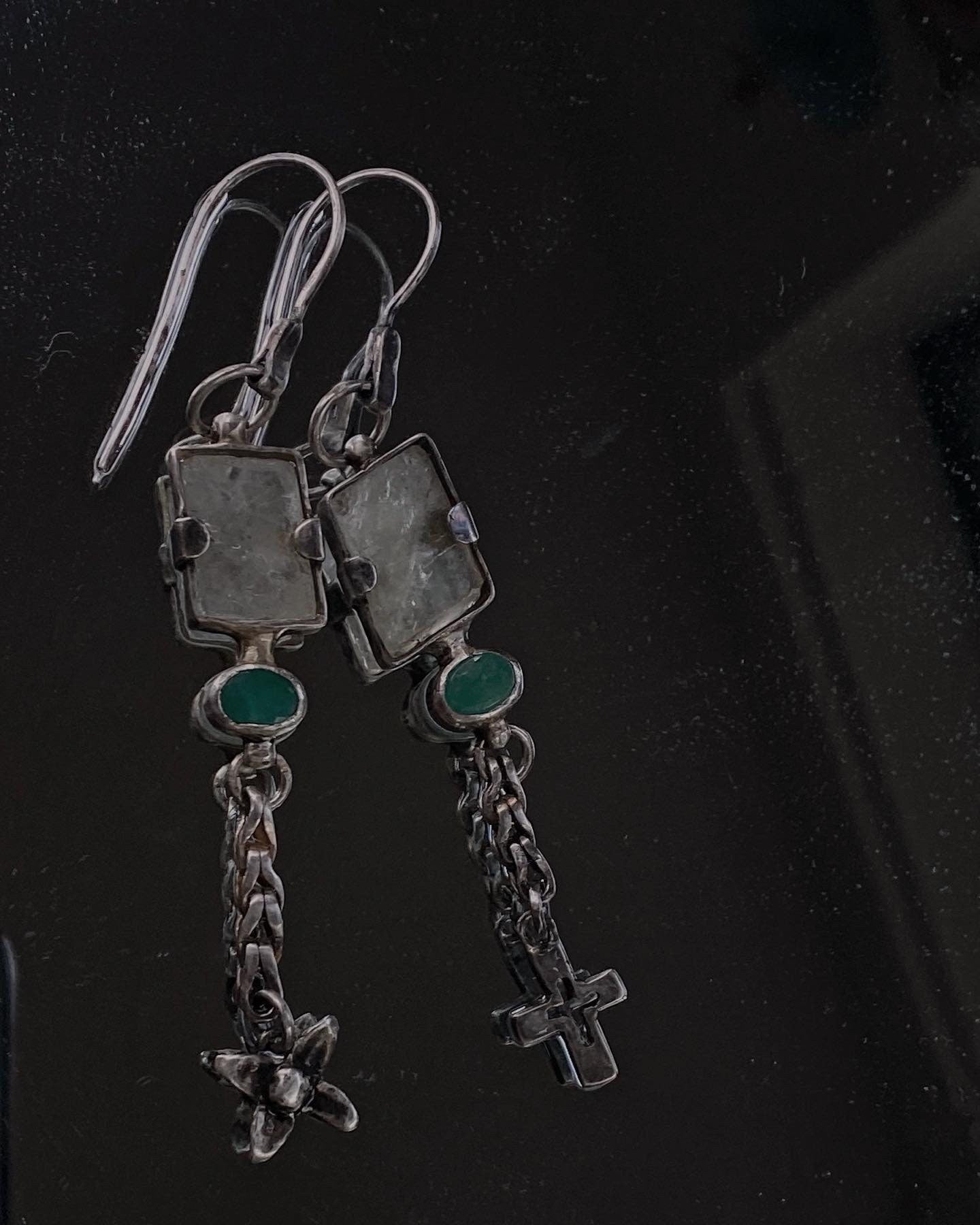 Long earrings with emeralds and Icelandic spar