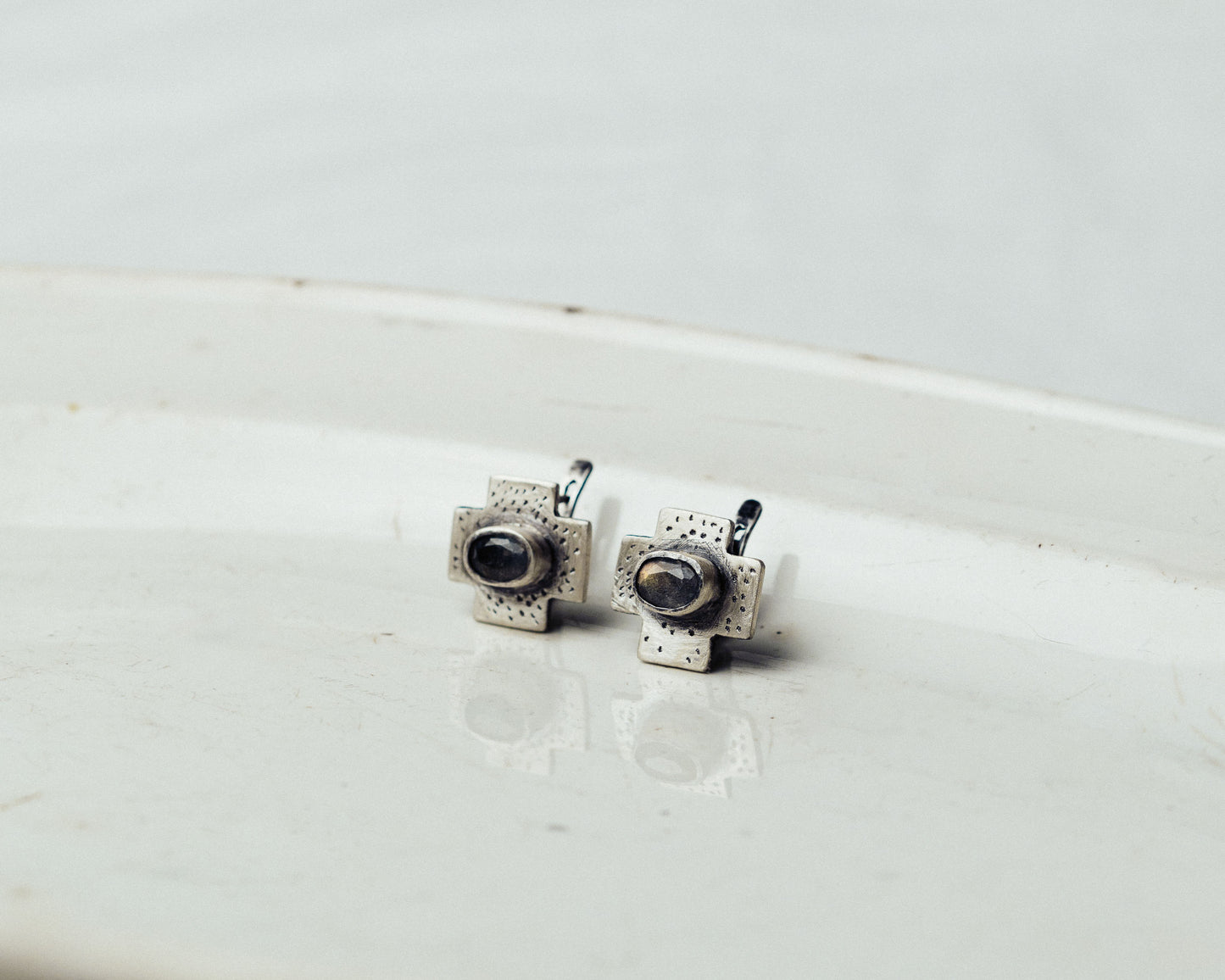 Handcrafted Textured Silver Cross Era Earrings with Labradorite Stones