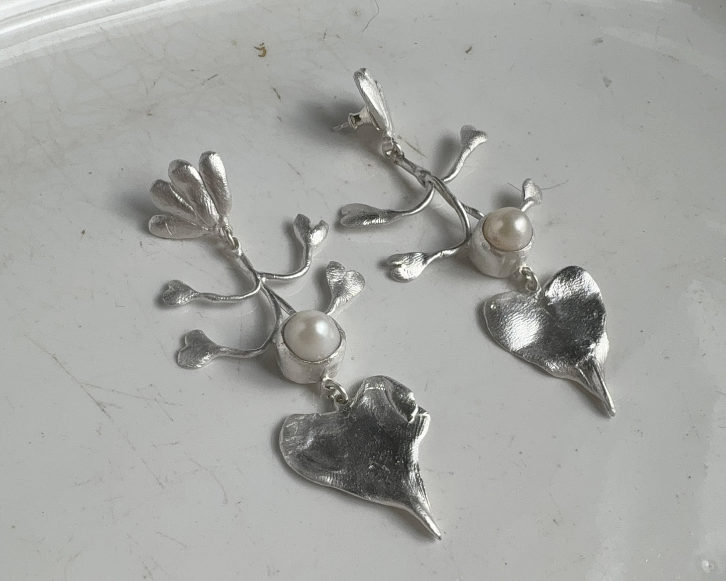 Growing Heart Pearl Earrings