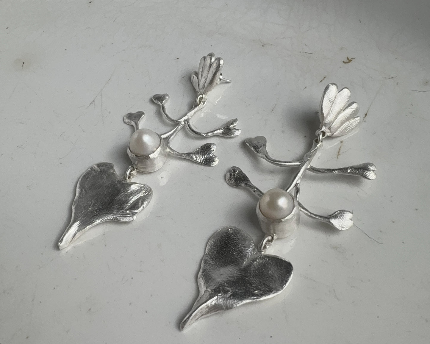 Growing Heart Pearl Earrings