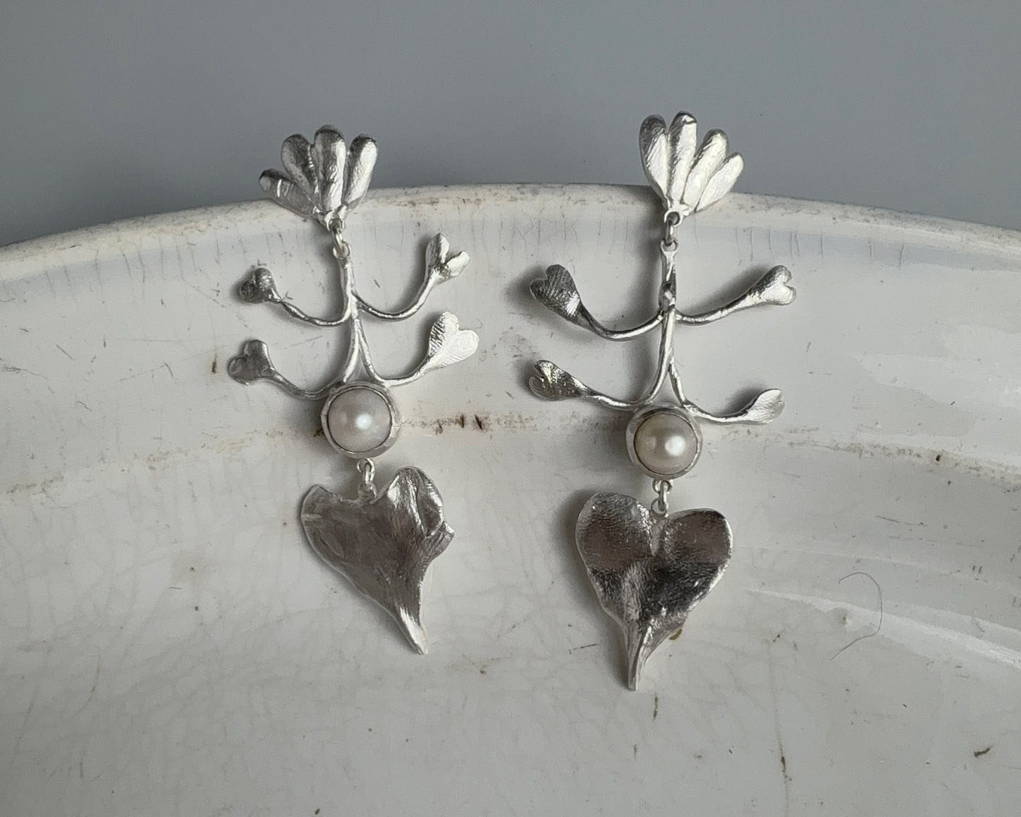 Growing Heart Pearl Earrings
