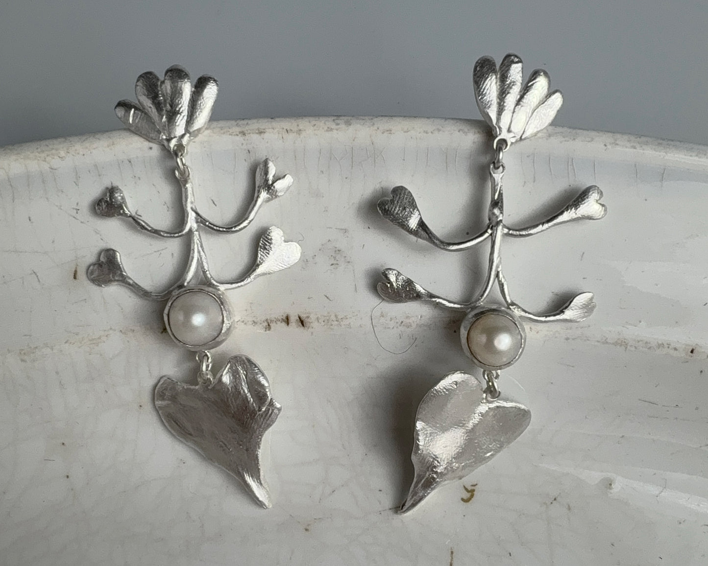 Growing Heart Pearl Earrings