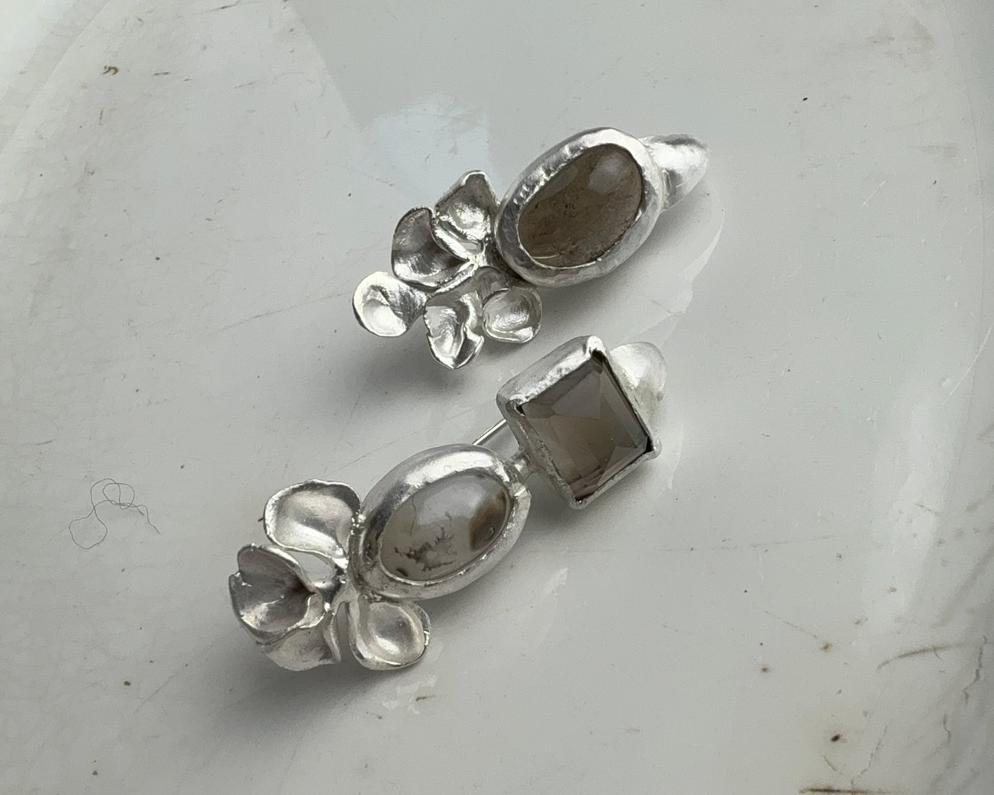 Smoky Balance Earrings