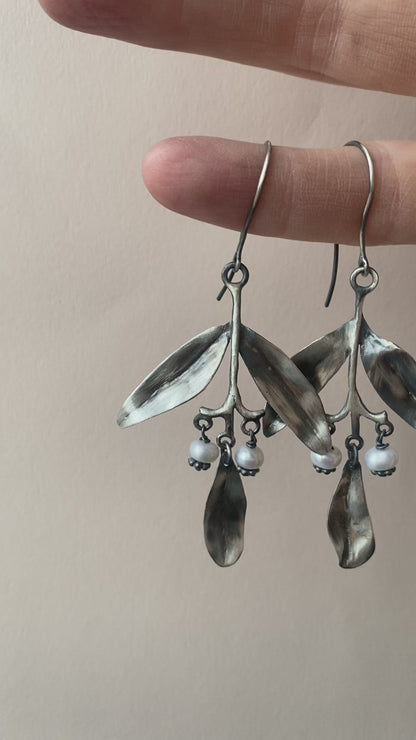 Whispering Leaves: Sterling Silver & Pearl Earrings