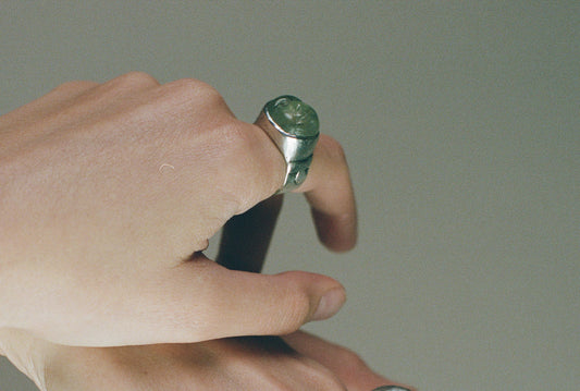 Moon face ring